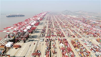 觀察 對自由貿易說 是 向保護主義說 不